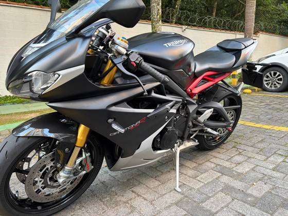 TRIUMPH DAYTONA 675R ABS 